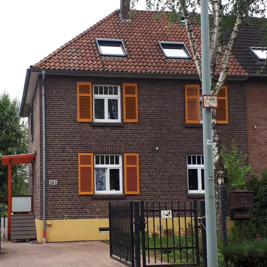 Helles Dachgeschoss-Appartement Krefeld Rum bild